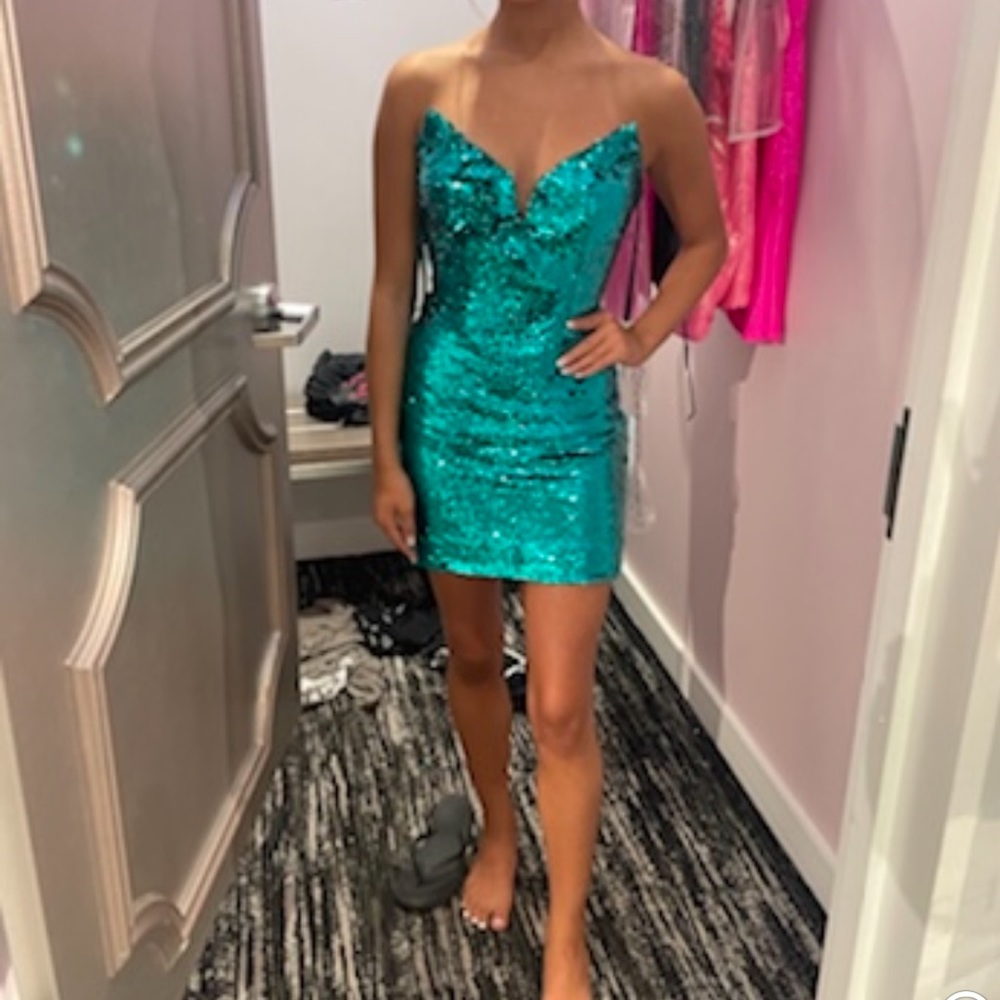 Homecoming dress (Portia and Scarlett)